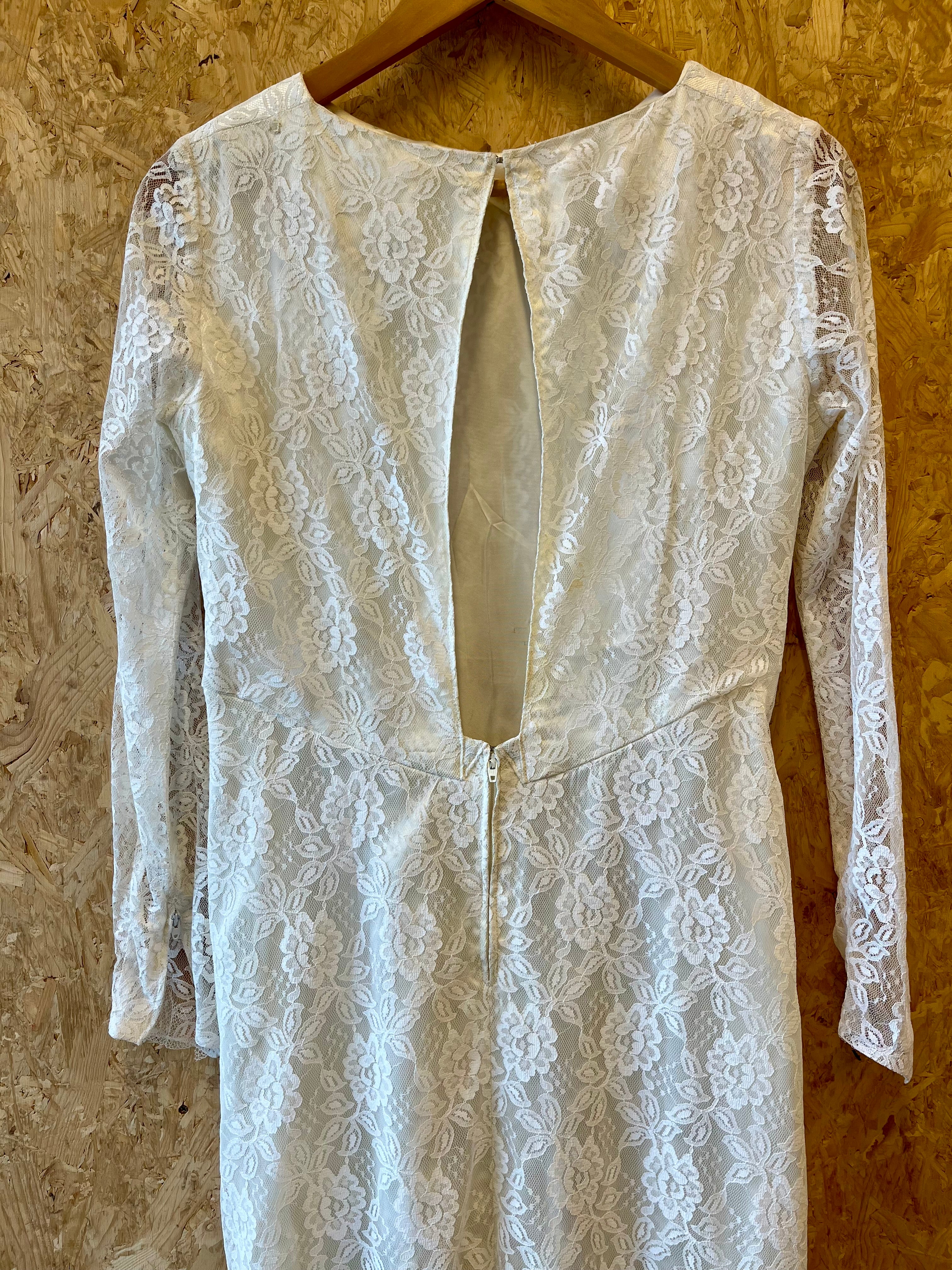 Unik nøysøm redeisgn: Åpnet ryggen ved å ta bort glidelåsen